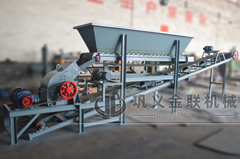 2PGY1200x800鵝卵石液壓對輥制砂機(jī)發(fā)往重慶