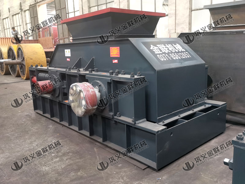 時產30噸風化砂制砂機的價格是多少,哪個廠家質優價廉?