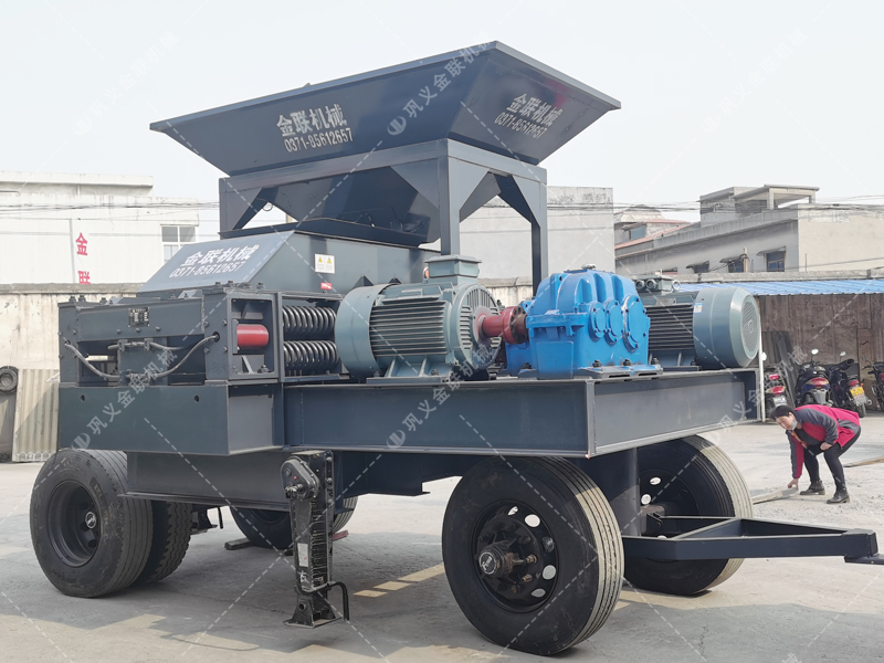 2PG1200x800大型移動式對輥破碎機發貨 破碎石灰石