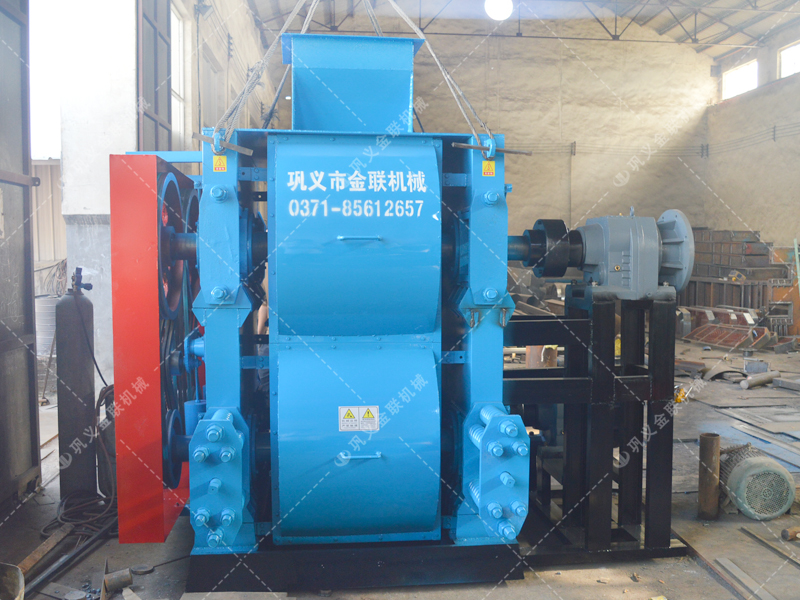 4PG0806中型四輥破碎機(jī)發(fā)貨圖片_發(fā)往廣西南寧_破碎鐵礦石