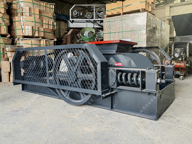 2PG610x400對輥破碎機發貨圖片_發往福建龍巖_鵝卵石制砂