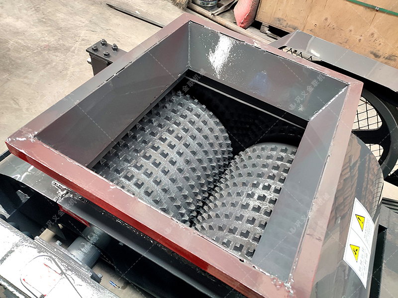 大產(chǎn)量需求下，雙齒輥破碎機(jī)憑什么保證出料均勻度？